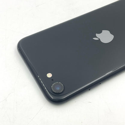 【全額返金保証】【最速発送】Apple iPhone iPhone SE（第2世代） 128GB ブラック au 白ロム 動作確認済 75%