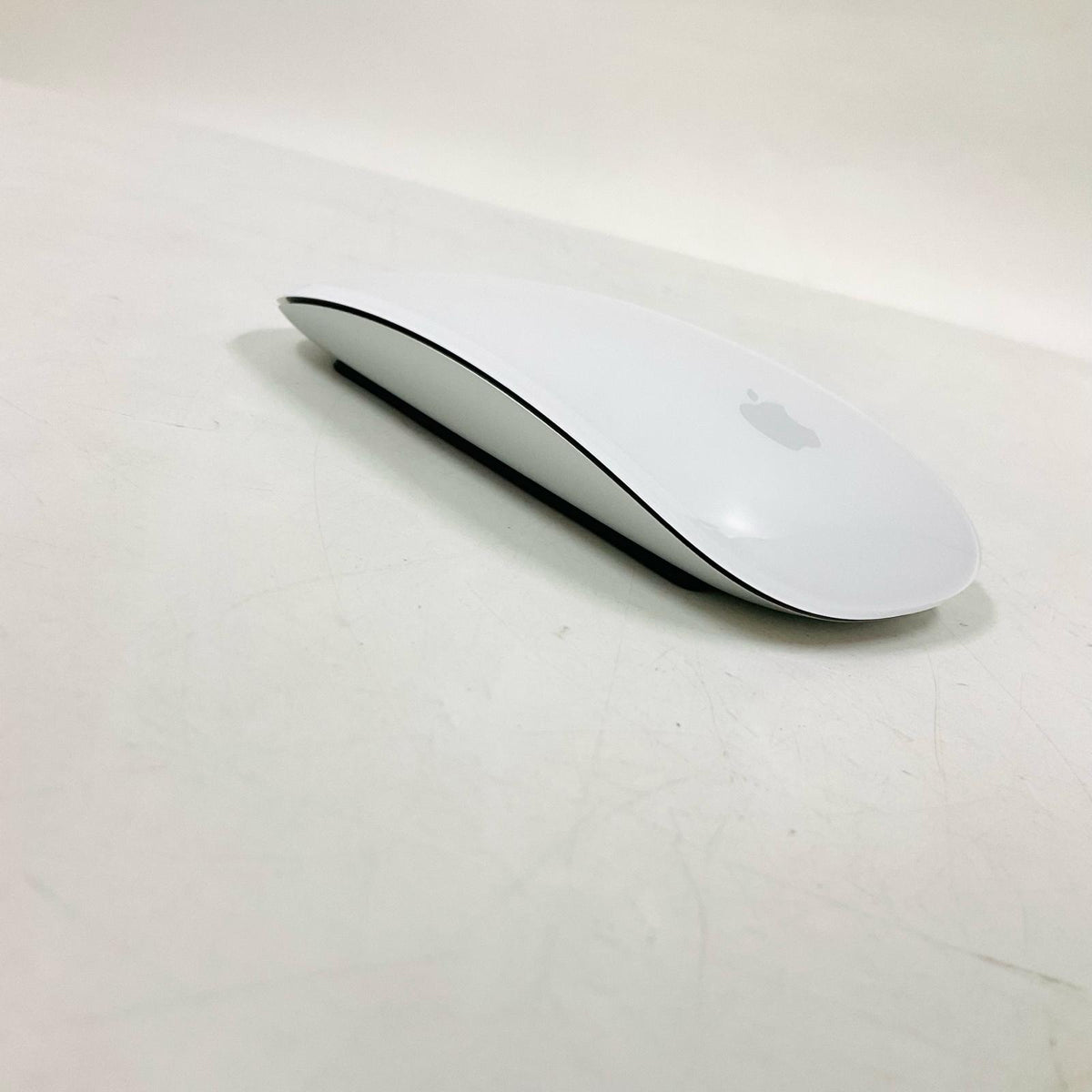 【全額返金保証】【最速発送】Apple Magic Mouse MXK53ZA/A 美品 動作確認済