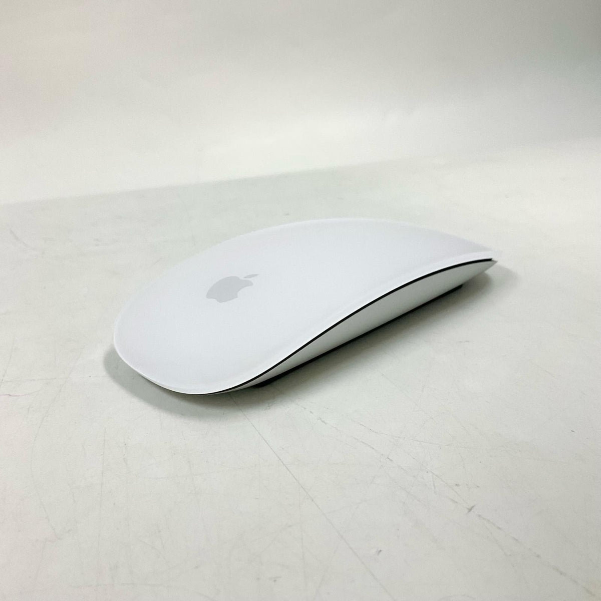 【全額返金保証】【最速発送】Apple Magic Mouse MXK53ZA/A 美品 動作確認済