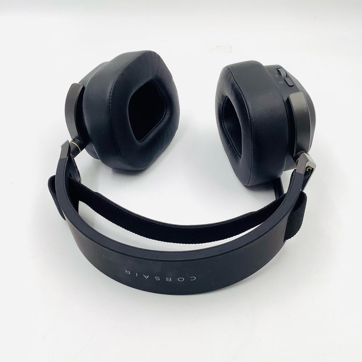 【全額返金保証】【最速発送】Corsair RGB WIRELESSヘッドホン HS80 美品 動作確認済