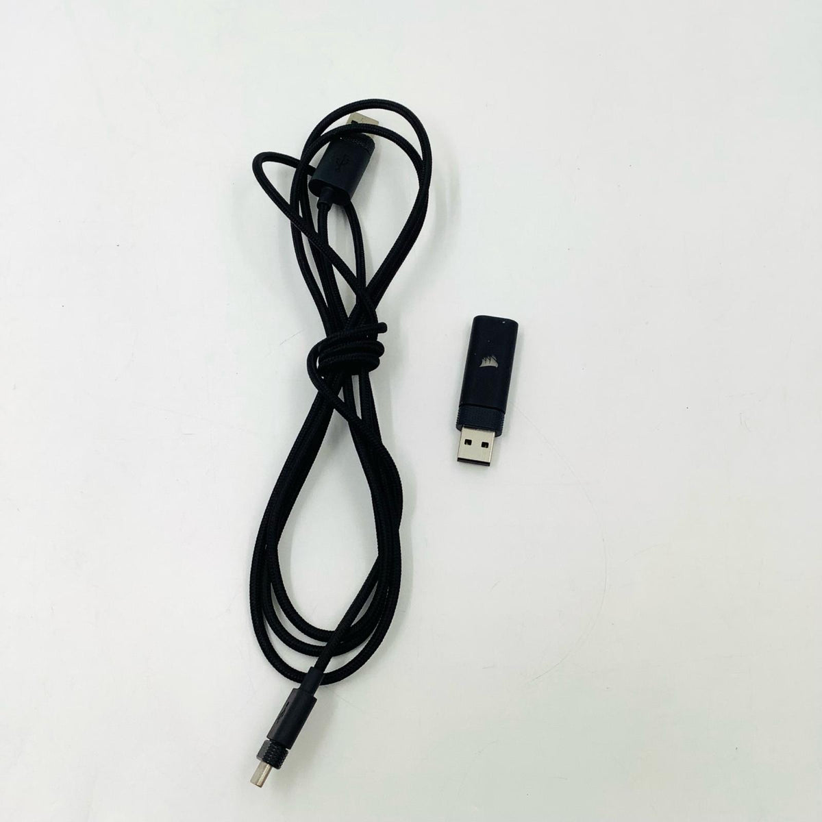 【全額返金保証】【最速発送】Corsair RGB WIRELESSヘッドホン HS80 美品 動作確認済