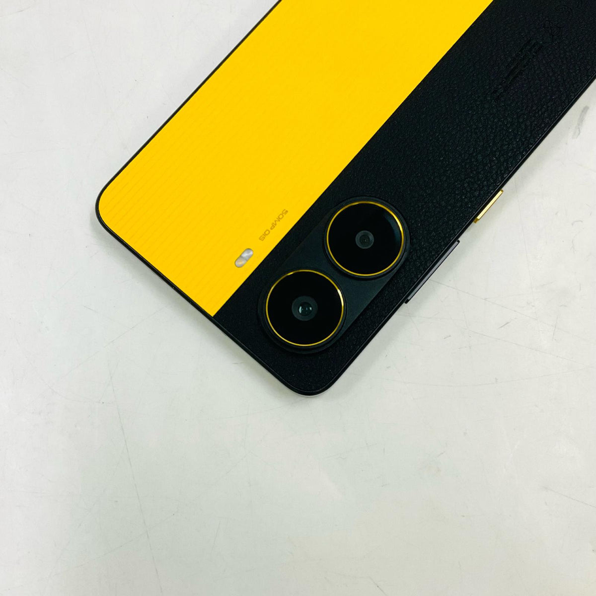 【全額返金保証】【最速発送】Xiaomi POCO X7 Pro 256GB イエロー SIMフリー 2412DPC0AG 白ロム 超美品 動作確認済