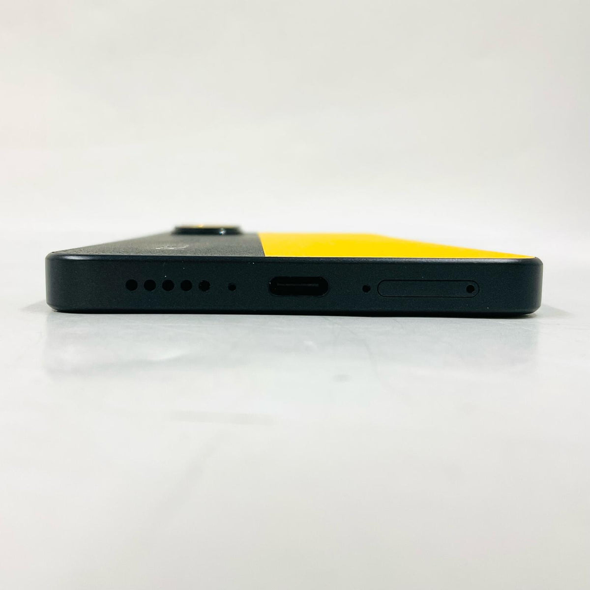 【全額返金保証】【最速発送】Xiaomi POCO X7 Pro 256GB イエロー SIMフリー 2412DPC0AG 白ロム 超美品 動作確認済