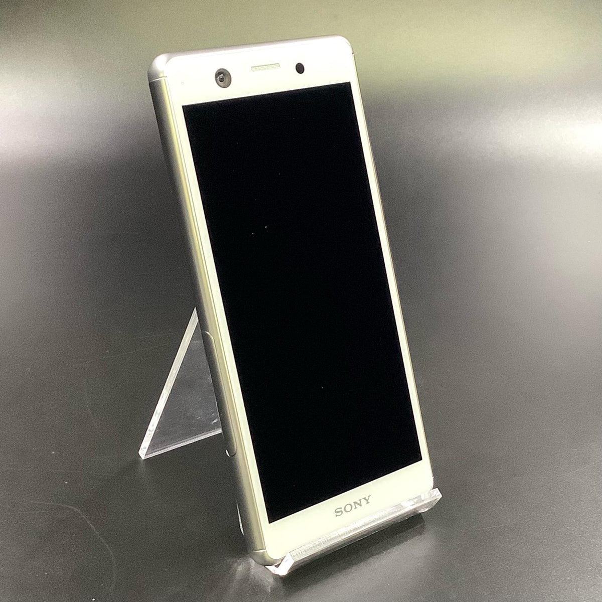 【全額返金保証】【最速発送】Sony Xperia Ace 64GB ホワイト docomo SO-02L 白ロム 動作確認済