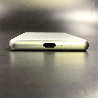 【全額返金保証】【最速発送】Sony Xperia Ace 64GB ホワイト docomo SO-02L 白ロム 動作確認済