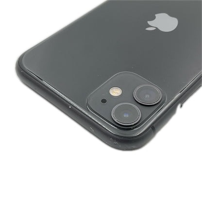 【最速発送】Apple iPhone iPhone 11 128GB ブラック docomo SIMフリー 白ロム【難有】 81%