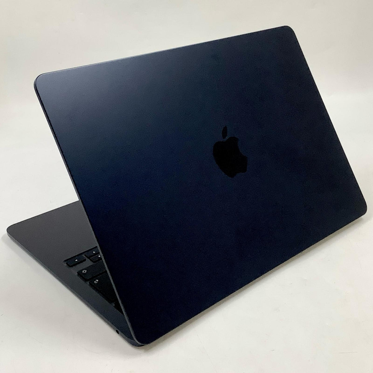 【全額返金保証】【最速発送】Apple MacBook Air 13.6インチ 2025 Apple M4 16GB 256GB ミッドナイト 100% 超美品 動作確認済