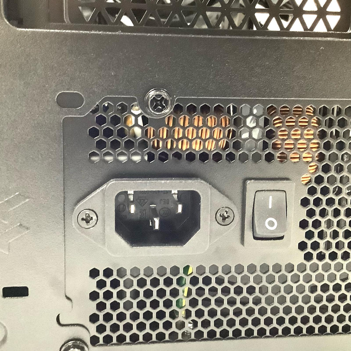 【全額返金保証】【最速発送】自作PC Ryzen 7 5700G 32GB RTX 3060 Ti 美品 動作確認済