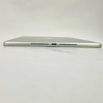 【全額返金保証】【最速発送】Apple iPad iPad 第6世代 128GB シルバー Wi-Fi 超美品 動作確認済