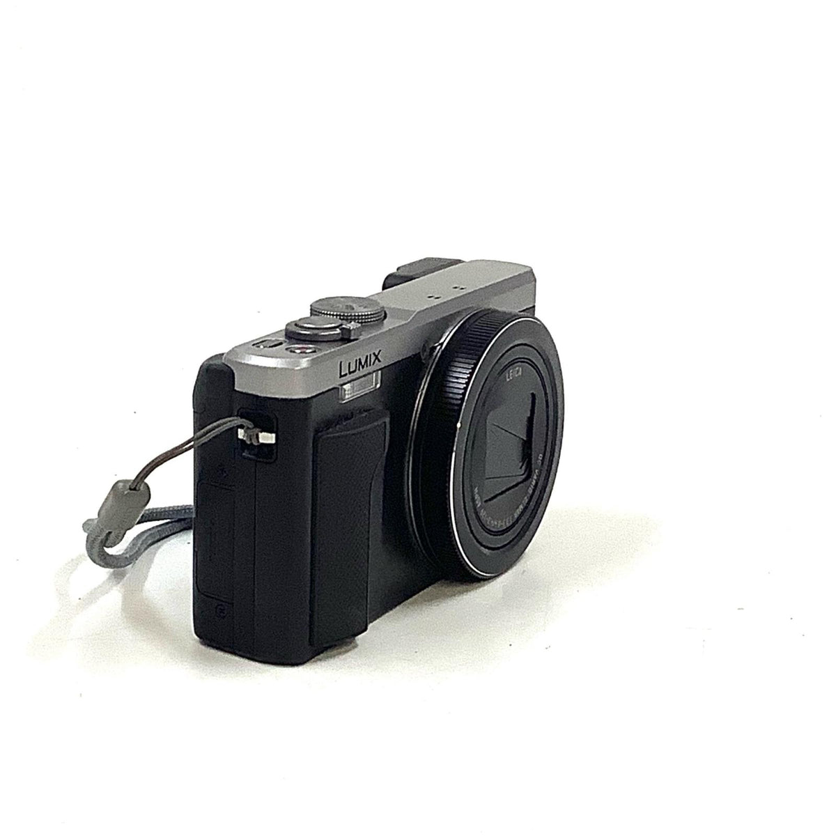 【全額返金保証】【最速発送】Panasonic コンパクトデジタルカメラ LUMIX DMC-TZ85-S [シルバー] 動作確認済