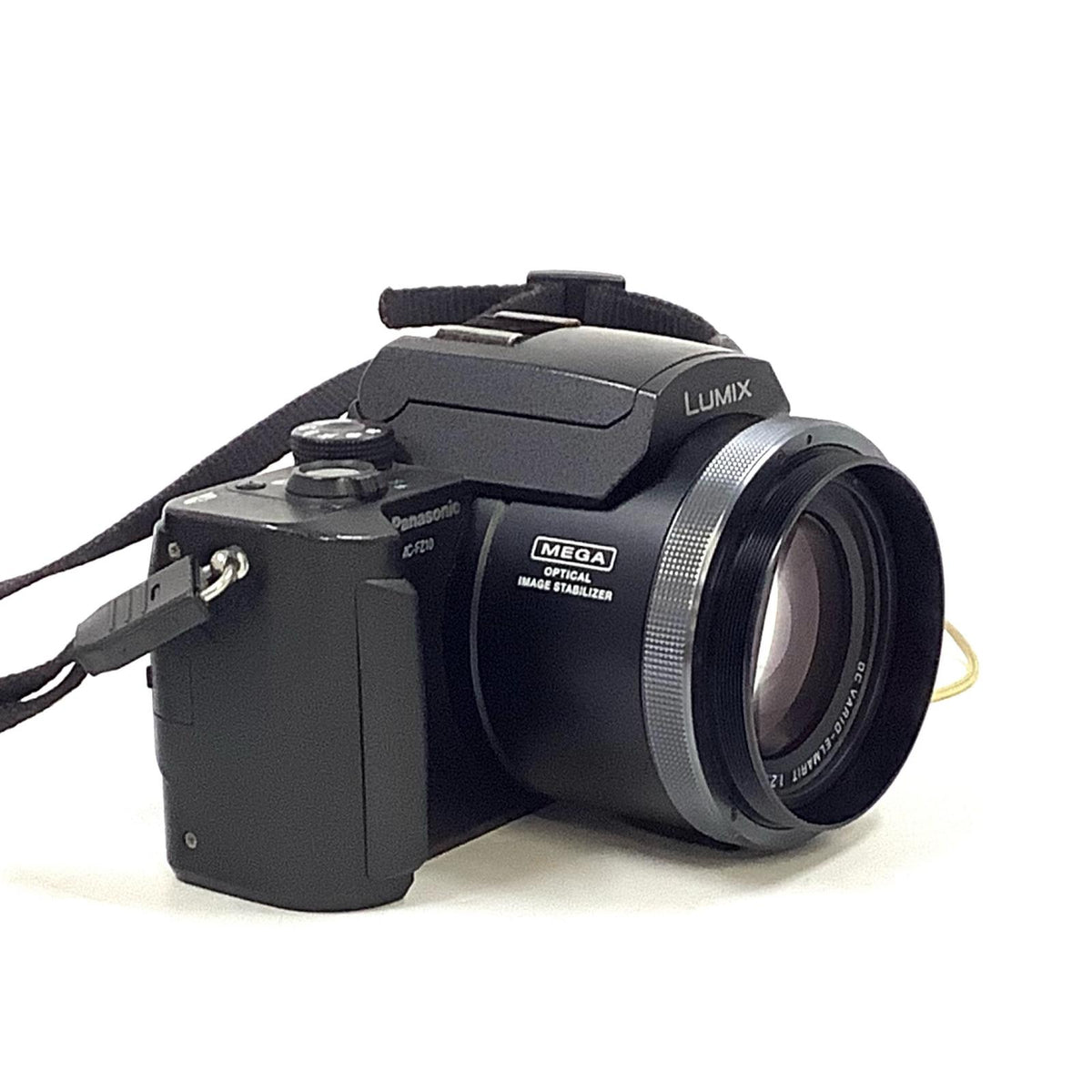 【最速発送】Panasonic コンパクトデジタルカメラ LUMIX DMC-FZ10 [ブラック]【難有】