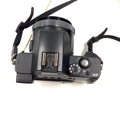【最速発送】Panasonic コンパクトデジタルカメラ LUMIX DMC-FZ10 [ブラック]【難有】