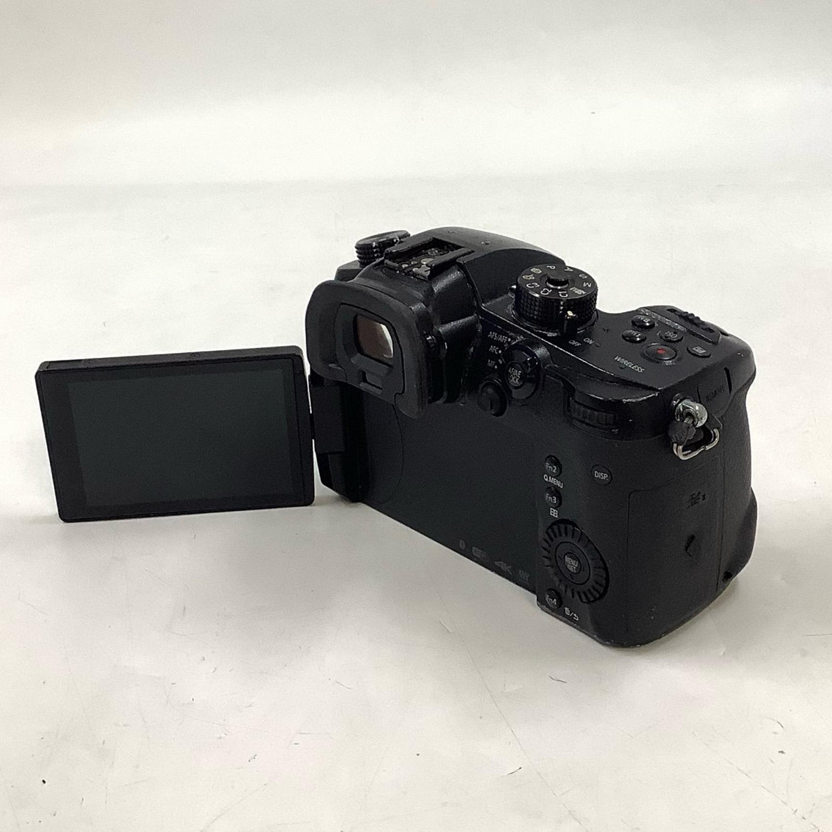 【最速発送】 デジタル一眼 LUMIX DC-GH5 ボディ【難有】