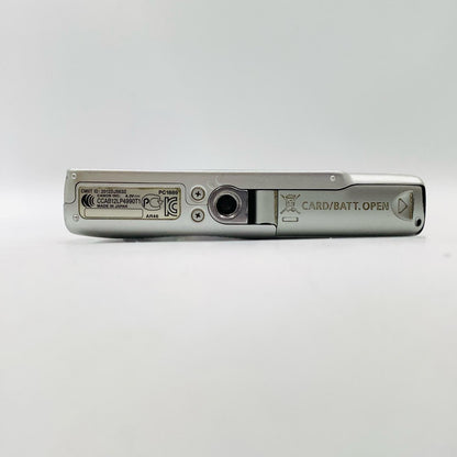 【最速発送】 コンパクトデジタルカメラ IXY 110F シルバー【難有】