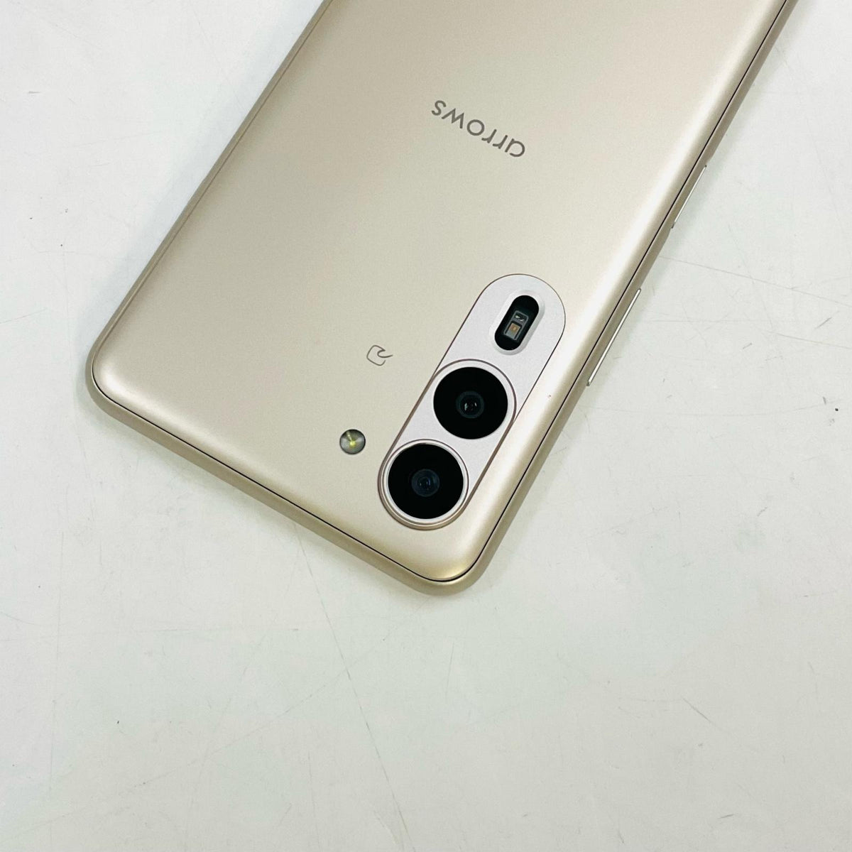 【全額返金保証】【最速発送】 arrows We2 Plus 256GB シャンパンシルバー docomo F-51E 白ロム 新品未開封 即納OK