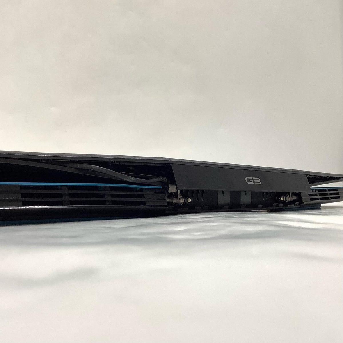 【最速発送】Dell G3 3590 i7-9750H 2.6GHz 16GB GTX 1650【難有】