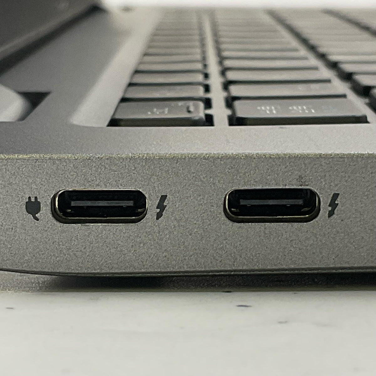 【全額返金保証】【最速発送】Dell Latitude 5430 i7-1255U 1.7GHz 32GB M.2 SSD 1TB 動作確認済