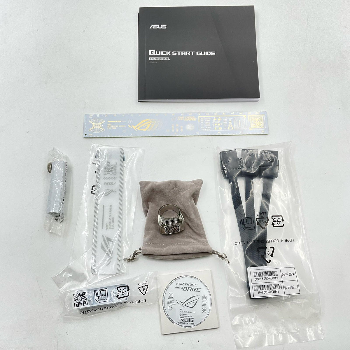 【全額返金保証】【最速発送】ASUS グラフィックボード ROG-ASTRAL-RTX5080-016G-WHITE 超美品 動作確認済