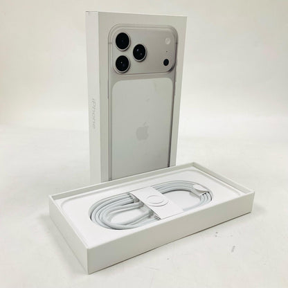 【全額返金保証】【最速発送】Apple iPhone iPhone 17 Pro Max 1TB シルバー SIMフリー 白ロム 超美品 動作確認済