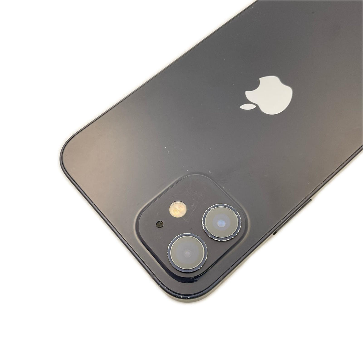 【全額返金保証】【最速発送】Apple iPhone iPhone 12 64GB ブラック docomo 白ロム 動作確認済 79%