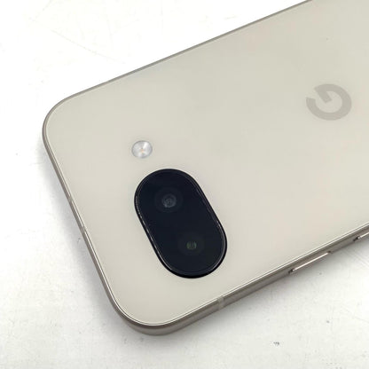【全額返金保証】【最速発送】Google Pixel 9a 128GB Porcelain au SIMフリー G3Y12 白ロム 美品 動作確認済