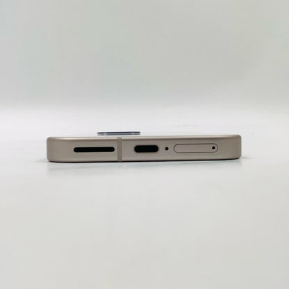 【全額返金保証】【最速発送】Google Pixel 9a 128GB Porcelain docomo SIMフリー G3Y12 白ロム 超美品 動作確認済