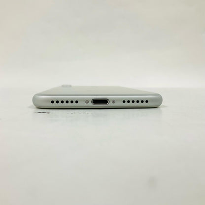 【全額返金保証】【最速発送】Apple iPhone iPhone 7 32GB シルバー Softbank 白ロム 超美品 動作確認済 94%