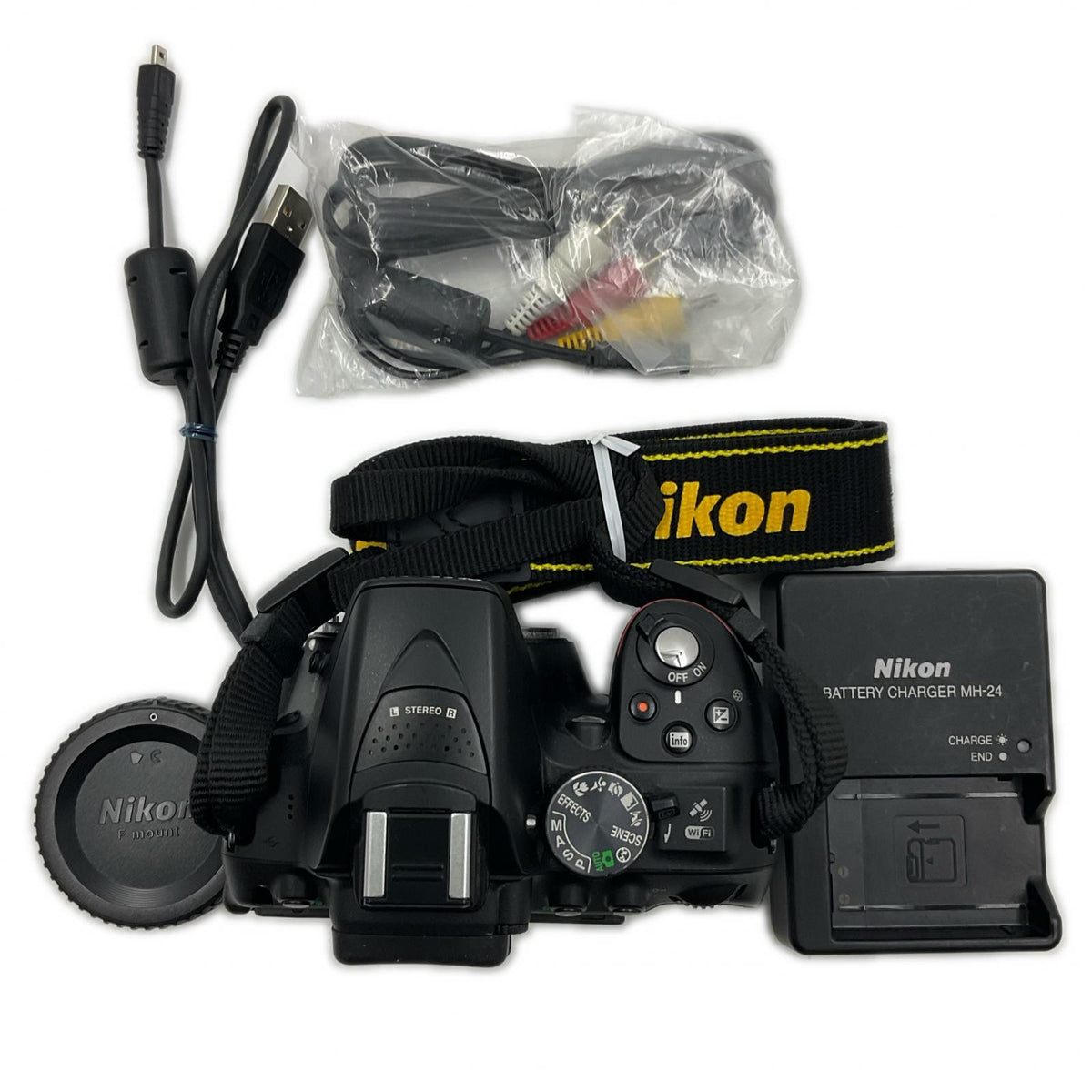 【全額返金保証】【最速発送】Nikon デジタル一眼 D5300 ボディ ブラック 美品 動作確認済
