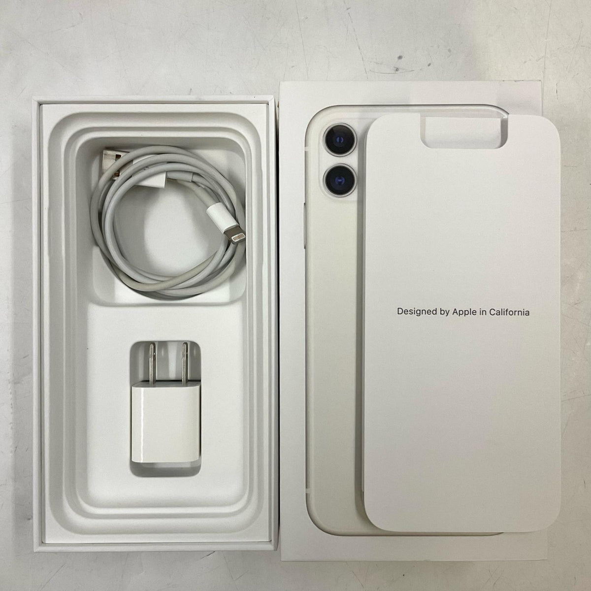 【全額返金保証】【最速発送】Apple iPhone iPhone 11 128GB ホワイト Softbank 白ロム 動作確認済 65%