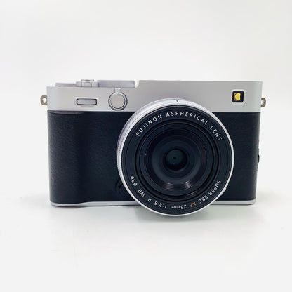 【全額返金保証】【最速発送】FUJIFILM デジタル一眼 X-E5 XF23mmレンズキット シルバー 超美品 動作確認済