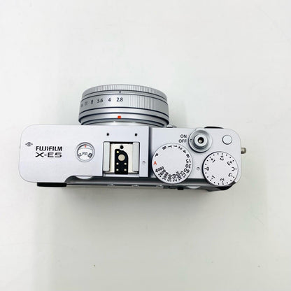【全額返金保証】【最速発送】FUJIFILM デジタル一眼 X-E5 XF23mmレンズキット シルバー 超美品 動作確認済
