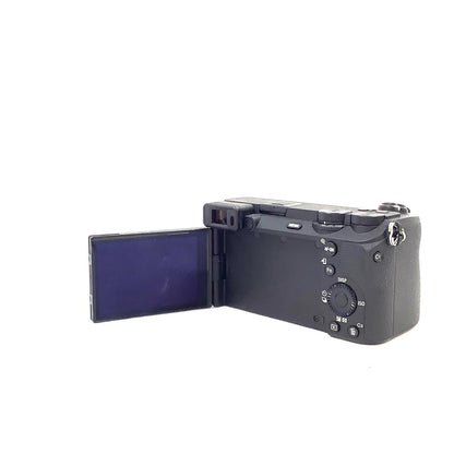 【全額返金保証】【最速発送】Sony デジタル一眼 α6700 ILCE-6700 ボディ ブラック 美品 動作確認済