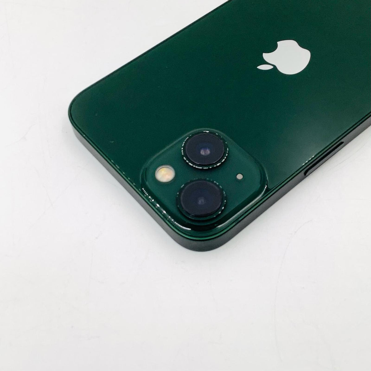 【全額返金保証】【最速発送】Apple iPhone iPhone 13 128GB グリーン docomo SIMフリー 白ロム 動作確認済 77%