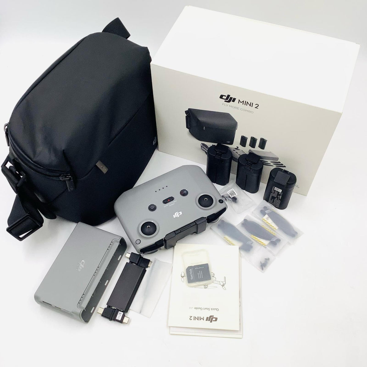 【最速発送】DJI MINI 2 Fly More Combo【難有】