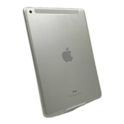 【全額返金保証】【最速発送】Apple iPad iPad 9.7インチ 第6世代 32GB シルバー WiFi+Cellular docomo 白ロム 美品 動作確認済