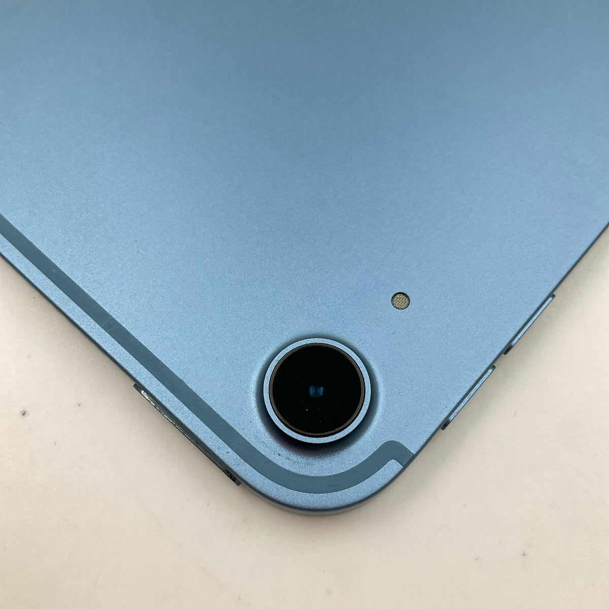 【全額返金保証】【最速発送】Apple iPad Air 10.9インチ 第5世代 256GB ブルー WiFi+Cellular Softbank SIMフリー 白ロム 美品 動作確認済