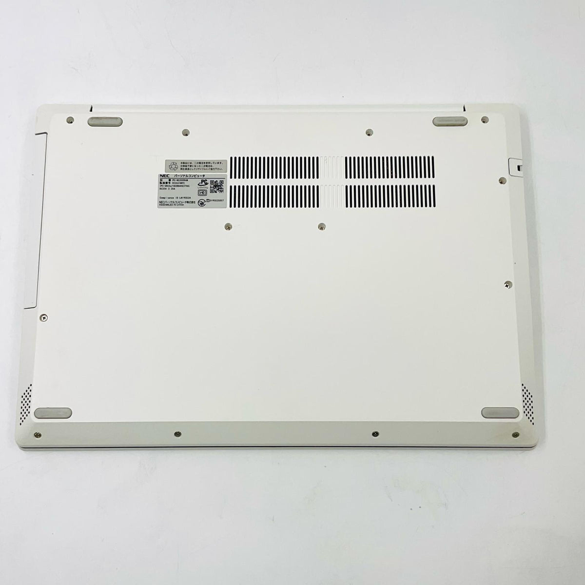 【全額返金保証】【最速発送】NEC LAVIE PC-NS300RAW AMD Ryzen 3 3200U with Radeon Vega Mobile Gfx 4GB SSD 256GB AMD Redeon(TM) Vega 3 Graphics 83.8% 美品 動作確認済