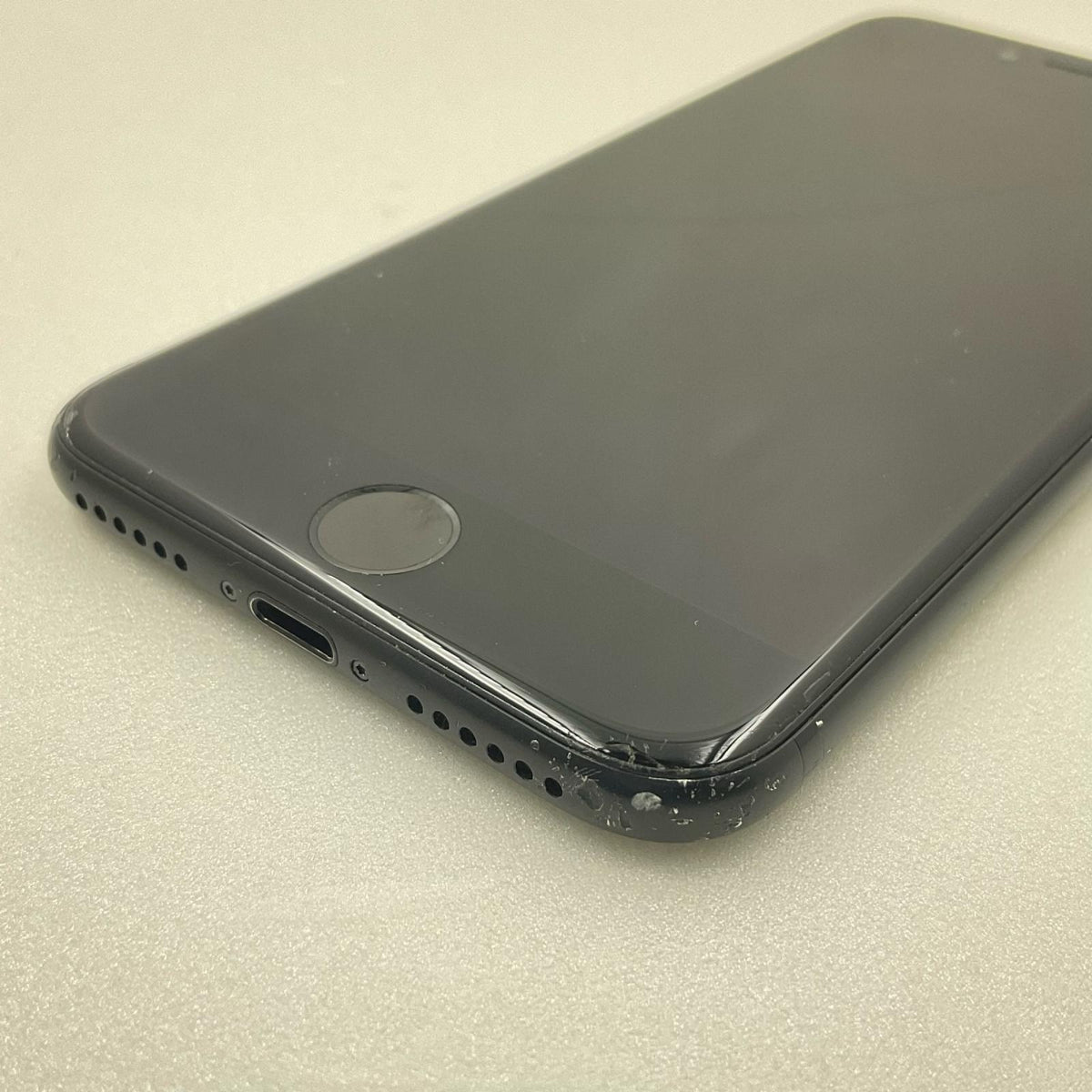 【最速発送】Apple iPhone iPhone 7 32GB ブラック Softbank 白ロム【難有】 59%