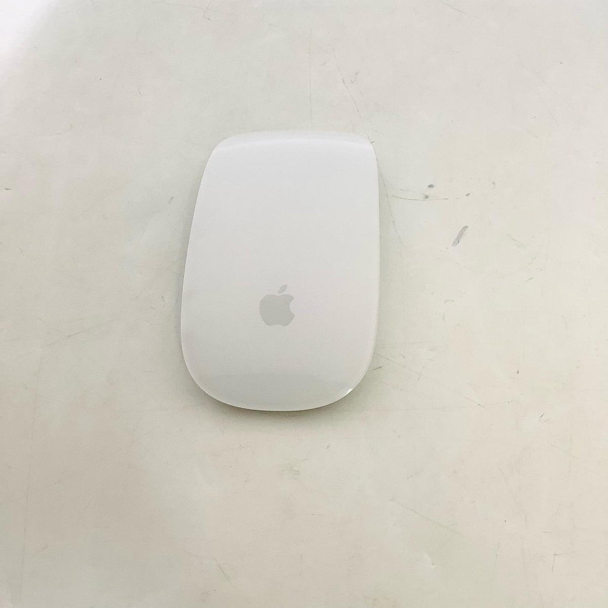 【全額返金保証】【最速発送】Apple Magic Mouse 第2世代 A1657 EMC 2923 美品 動作確認済