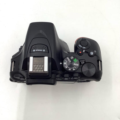 【全額返金保証】【最速発送】Nikon デジタル一眼 D5600 ボディ ブラック 美品 動作確認済