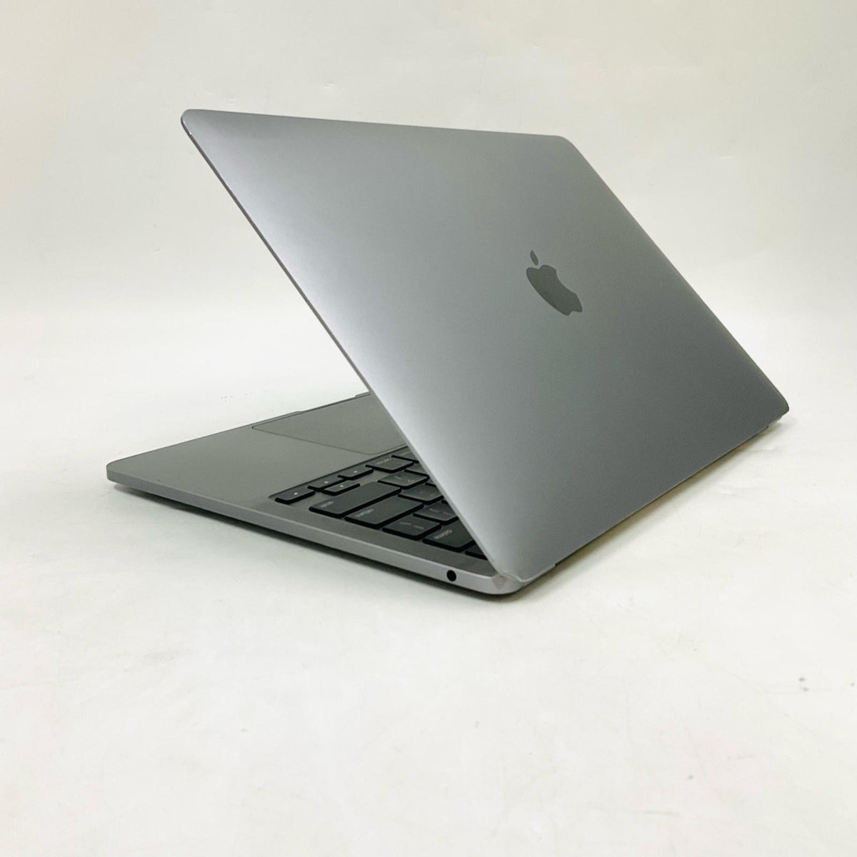 【全額返金保証】【最速発送】Apple MacBook Pro 13インチ 2020 Apple M1 16GB 1TB スペースグレイ 84% 動作確認済