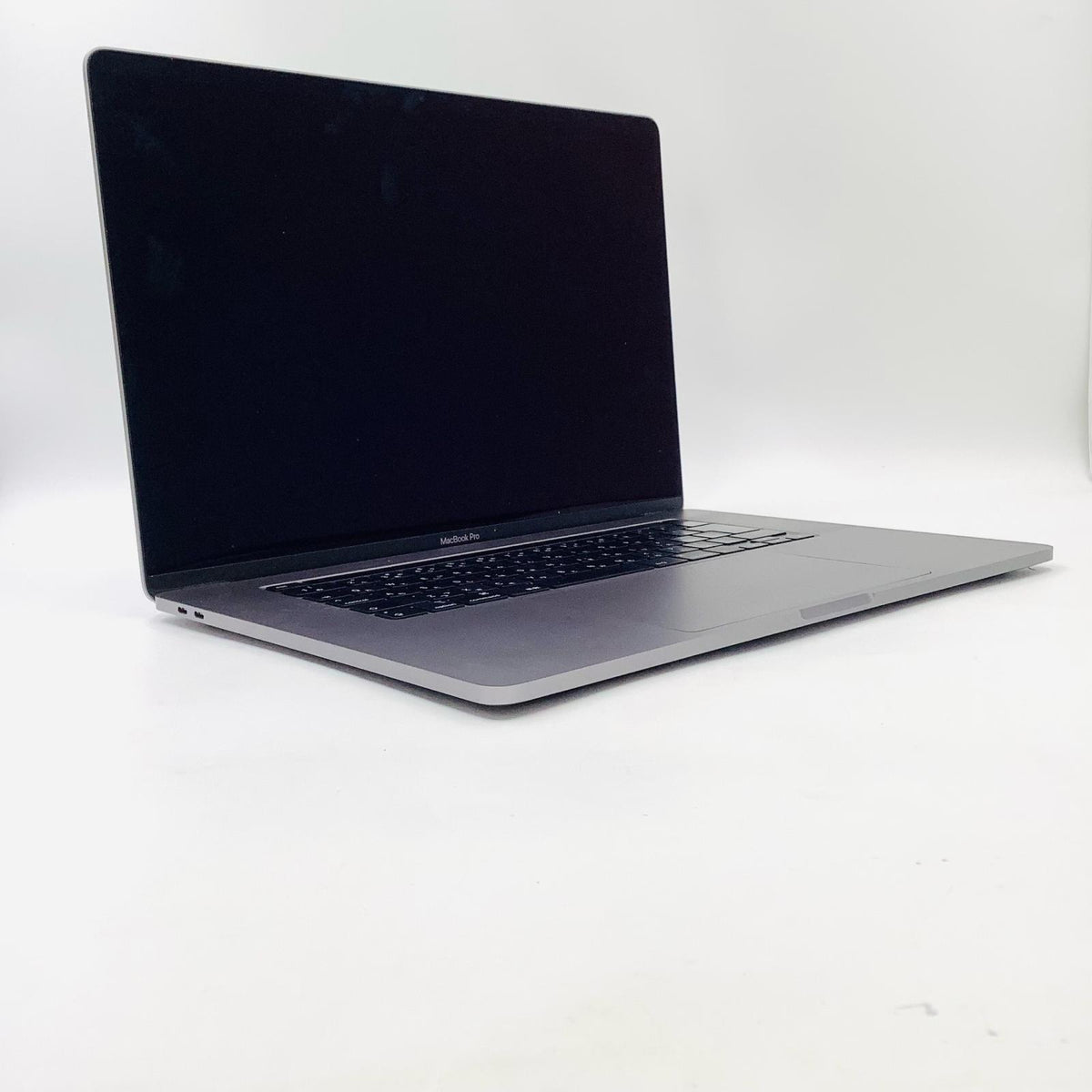 【全額返金保証】【最速発送】Apple MacBook Pro 16インチ 2019 6コア intel core i7 16GB 512GB スペースグレイ 89% 美品 動作確認済