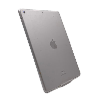 【全額返金保証】【最速発送】Apple iPad iPad 第7世代 128GB シルバー Wi-Fi 動作確認済