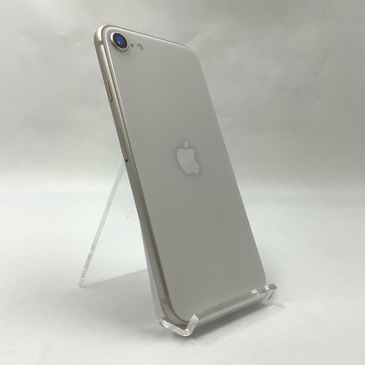 【最速発送】Apple iPhone iPhone SE（第3世代） 64GB スターライト au 白ロム【難有】 82%