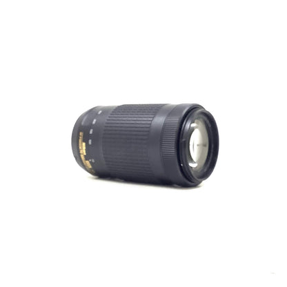 【全額返金保証】【最速発送】Nikon AF-P DX NIKKOR 70-300mm f/4.5-6.3G ED VR 美品 動作確認済