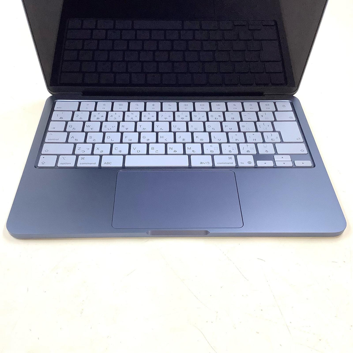 【全額返金保証】【最速発送】Apple MacBook Neo 13インチ 2026 A18 Pro 6コア 8GB 256GB インディゴ 100% 超美品 動作確認済