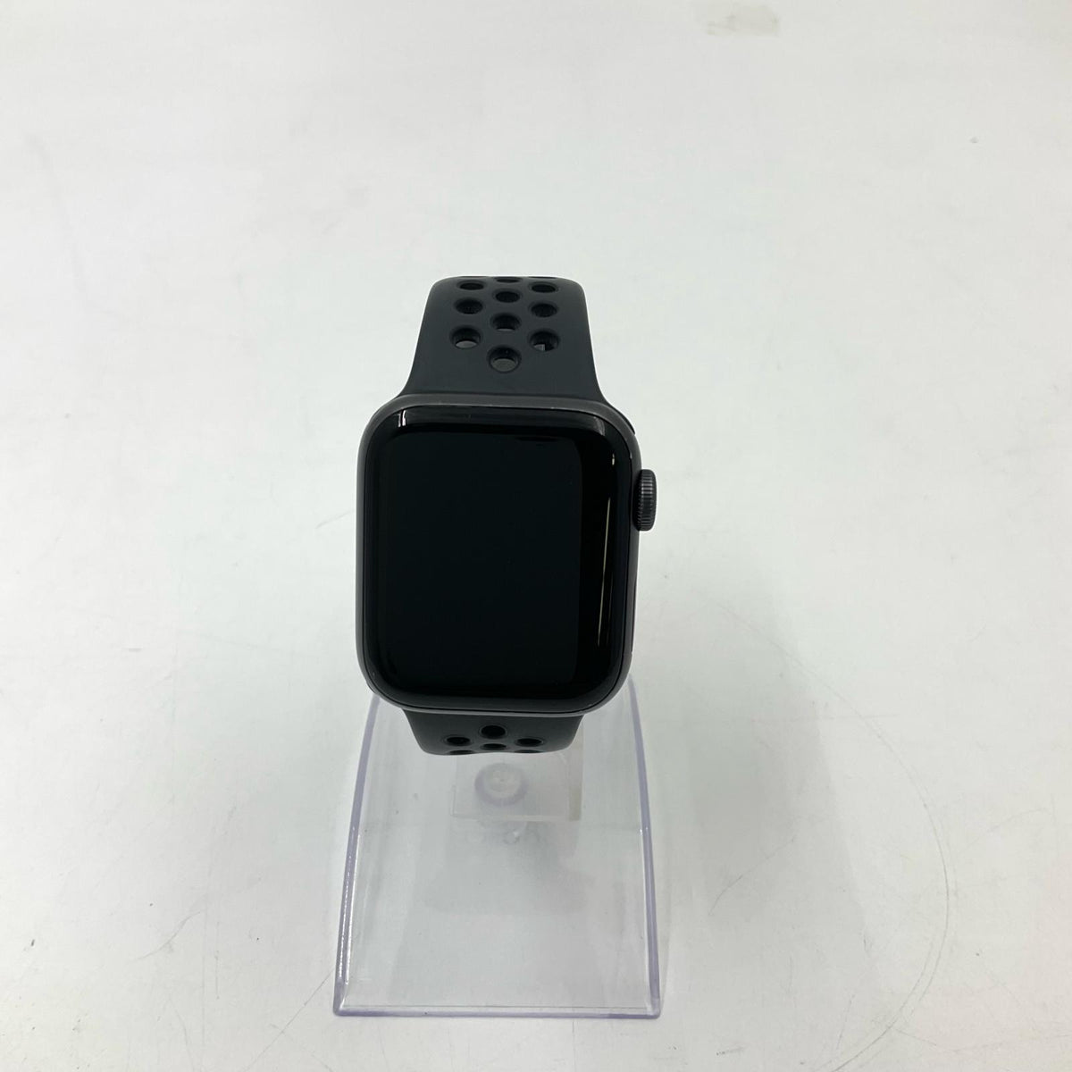 【全額返金保証】【最速発送】Apple Watch Nike SE 第1世代 アルミニウム 40mm GPS 76% 動作確認済