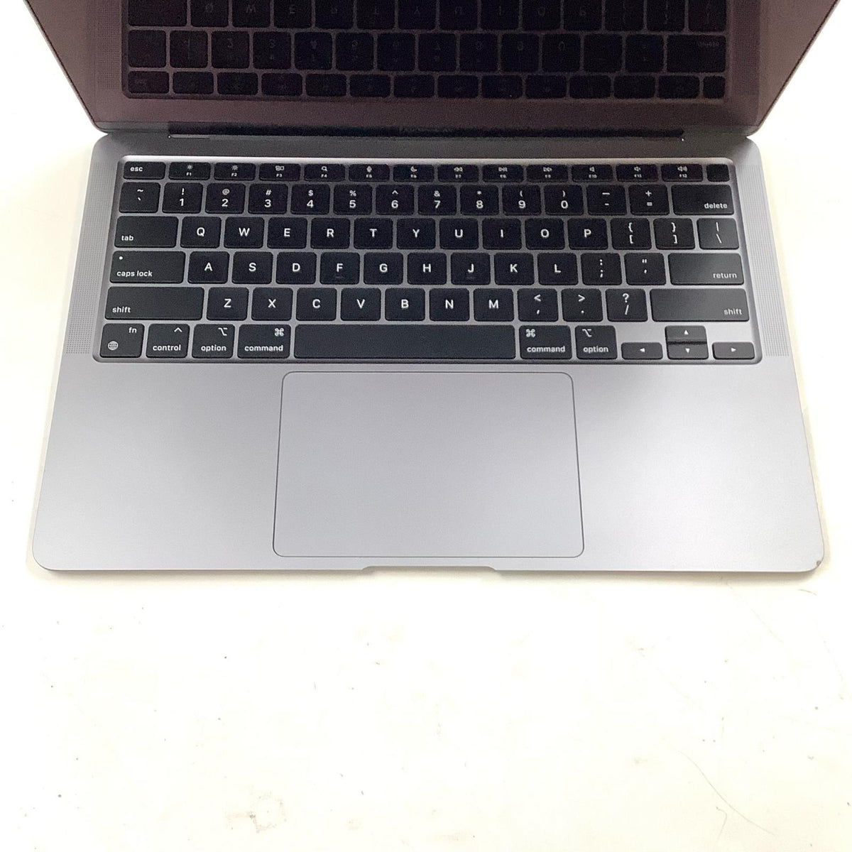 【全額返金保証】【最速発送】Apple MacBook Air 13インチ 2020 Apple M1 16GB 256GB スペースグレイ 88% 美品 動作確認済