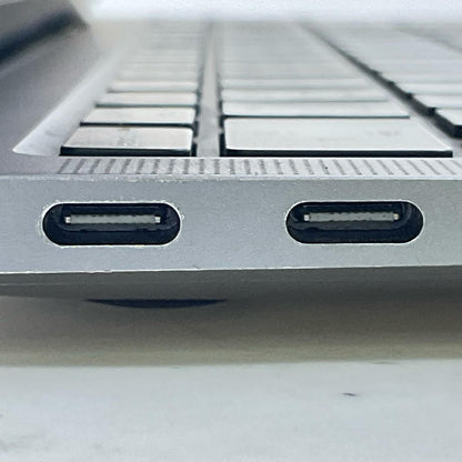 【最速発送】Apple MacBook Air 13インチ 2020 M1 8コア 16GB 1TB スペースグレイ 92%【難有】