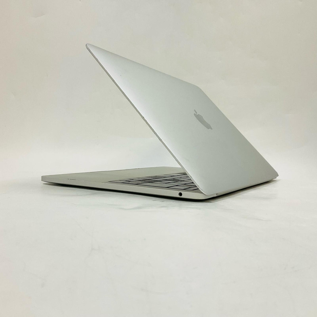 【最速発送】Apple MacBook Pro 13インチ 2017 2.3 GHz デュアルコア Intel core i5 8GB 128GB シルバー【難有】